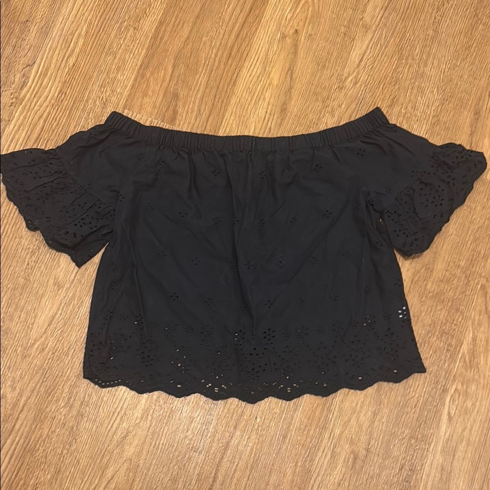 Madewell Small Black Eyelet Off the Shoulder Top Cropped Short Bell Sleeves